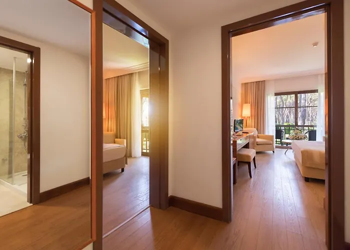 Turquoise Resort Side