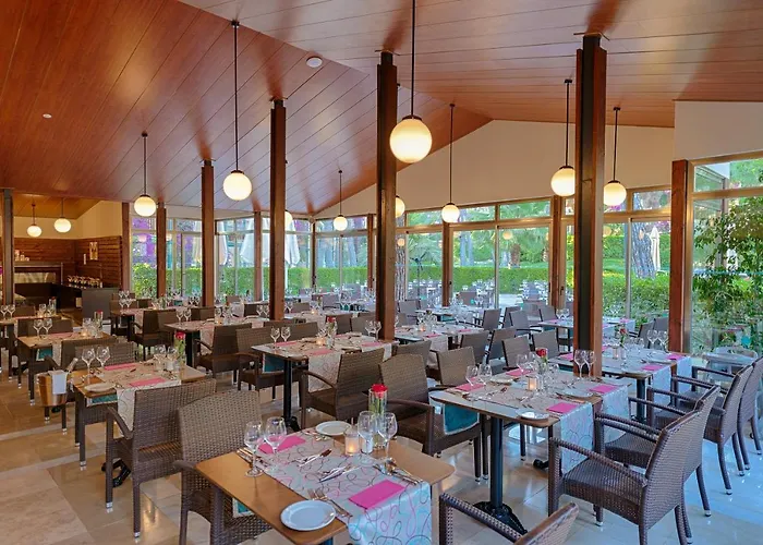 Turquoise Resort Side