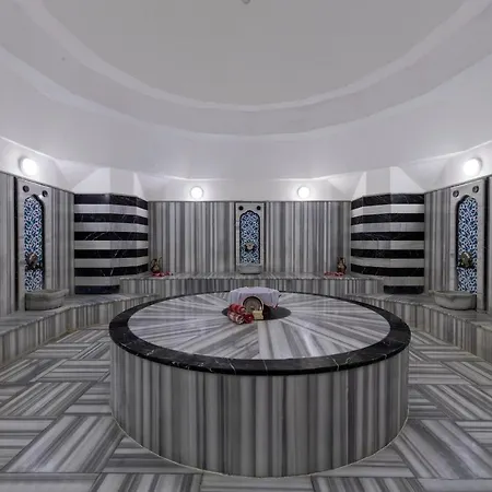 Üdülőközpont Turquoise 5*