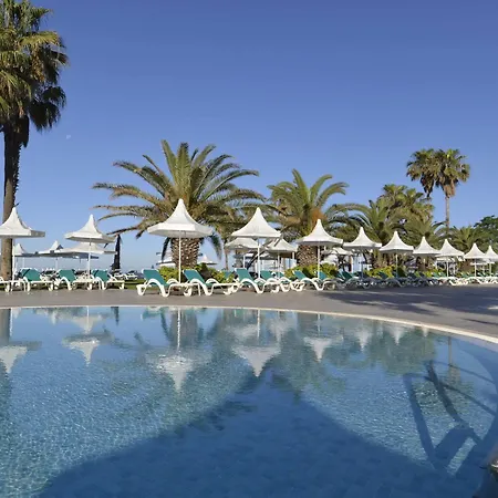 Turquoise Semesteranläggning (resort) Side