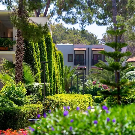 Turquoise Semesteranläggning (resort) 5*