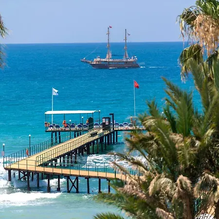 Üdülőközpont Turquoise